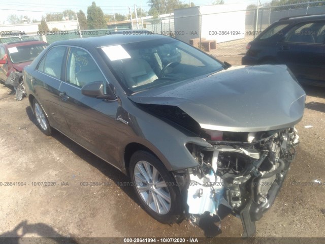 2012 toyota camry hybrid