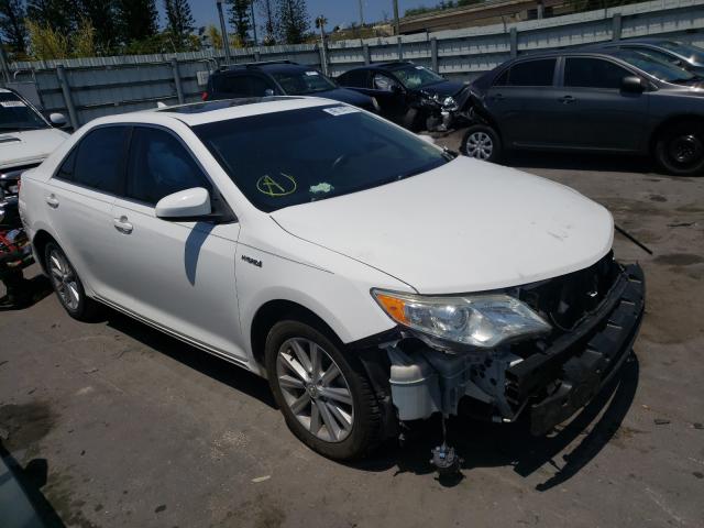 2014 toyota camry hybr