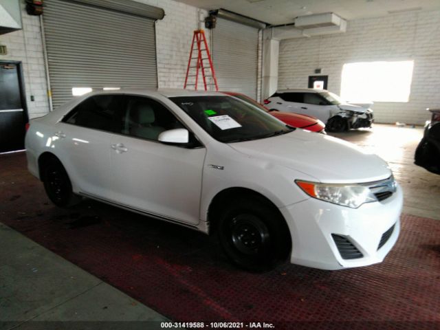 2013 toyota camry hybrid