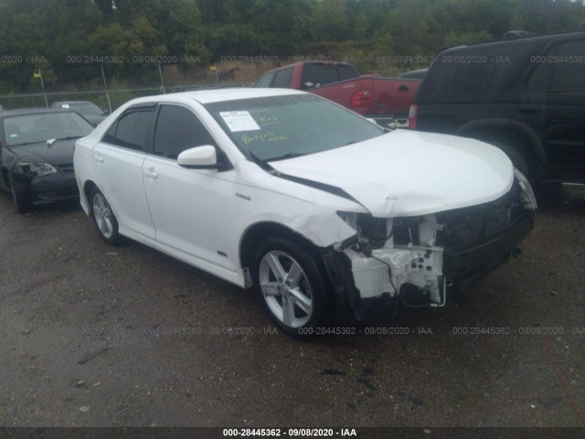 2014 toyota camry hybrid