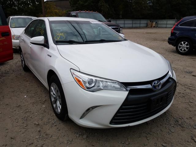 2015 toyota camry hybr