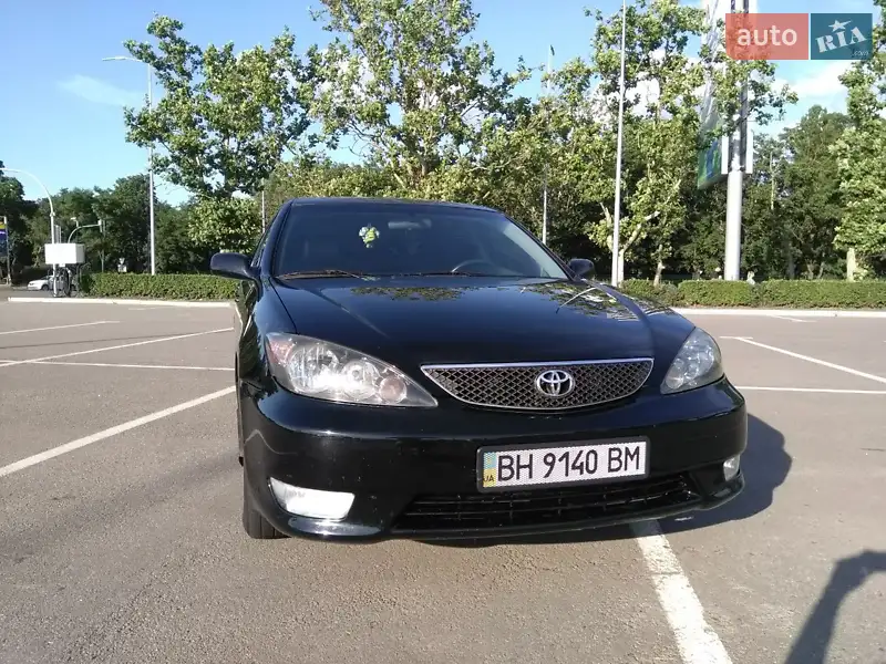 2004 toyota camry