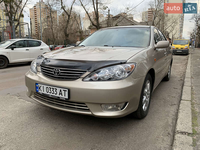 2005 toyota camry