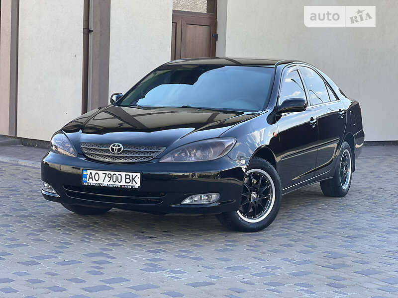 2002 toyota camry