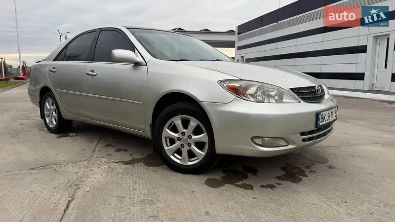 2002 toyota camry
