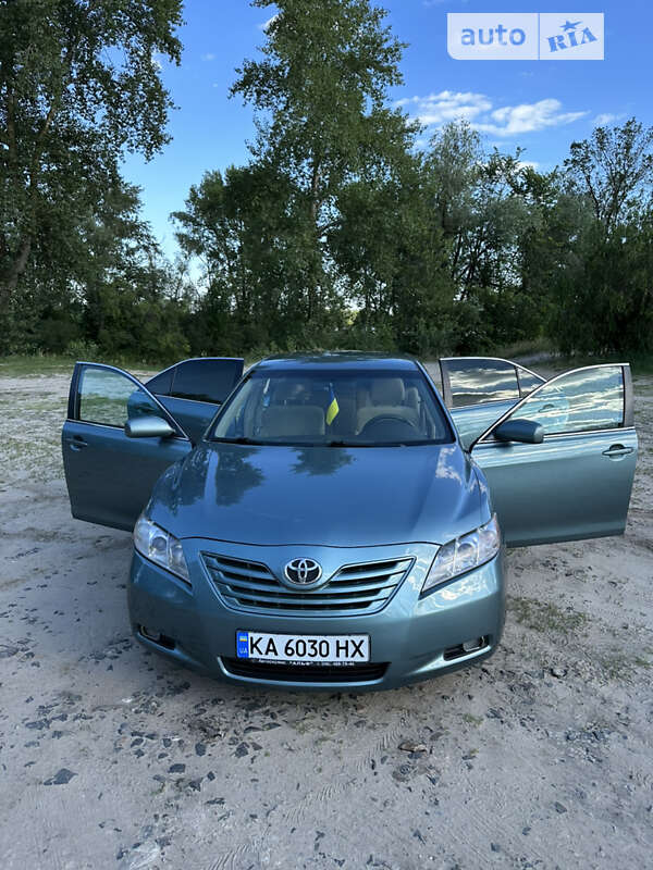 2009 toyota camry