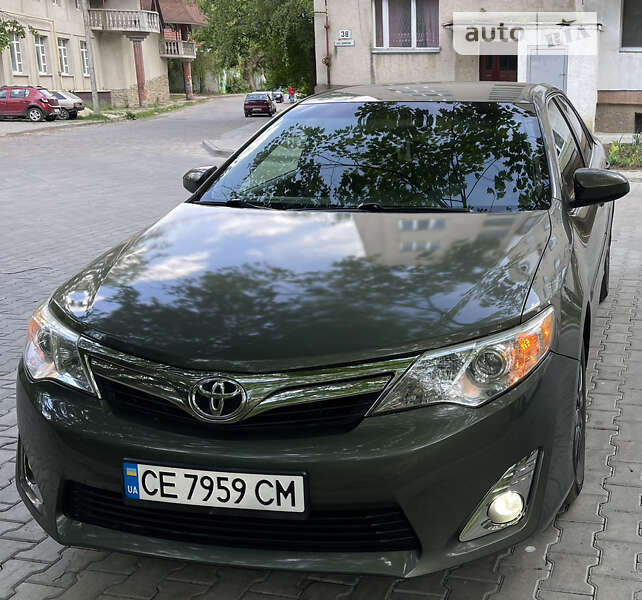 2014 toyota camry
