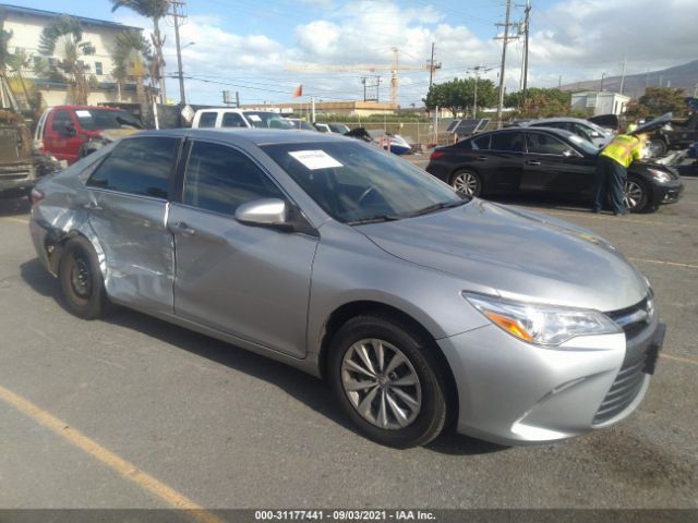 2016 toyota camry