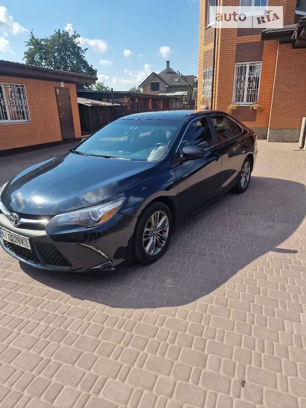 2017 toyota camry