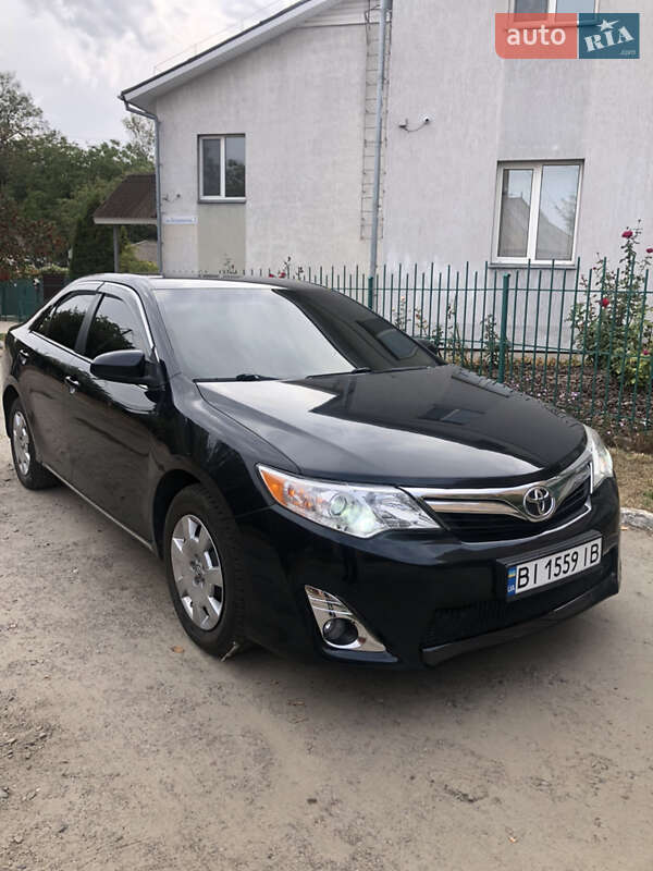 2012 toyota camry