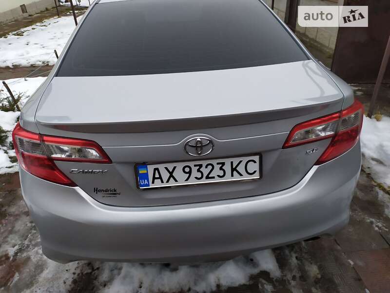 2014 toyota camry