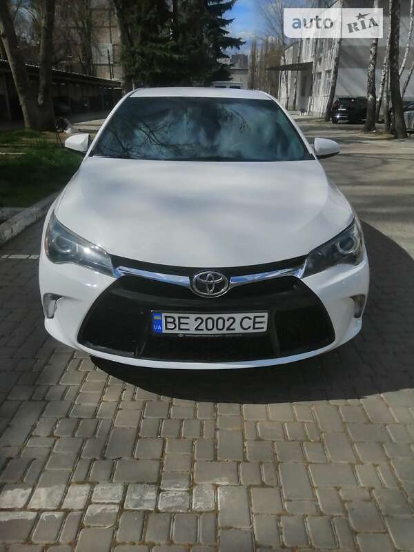 2015 toyota camry