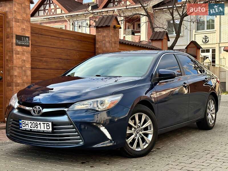 2015 toyota camry