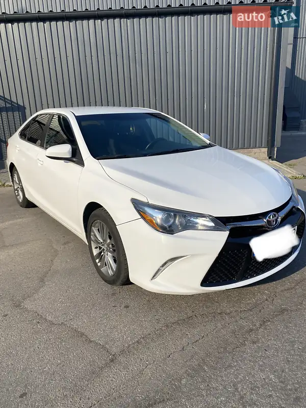 2015 toyota camry