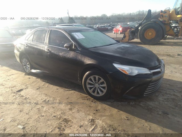 2016 toyota camry