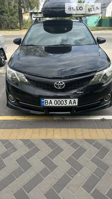 2013 toyota camry