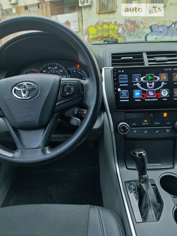 2015 toyota camry