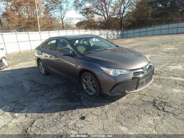 2016 toyota camry