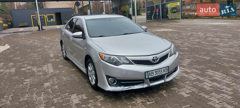 2013 toyota camry