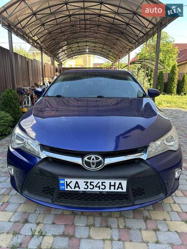 2015 toyota camry