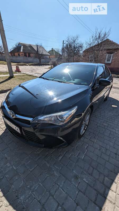 2016 toyota camry