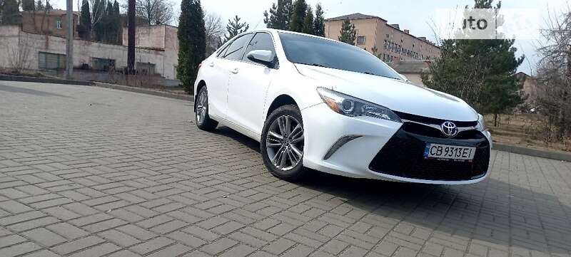 2015 toyota camry