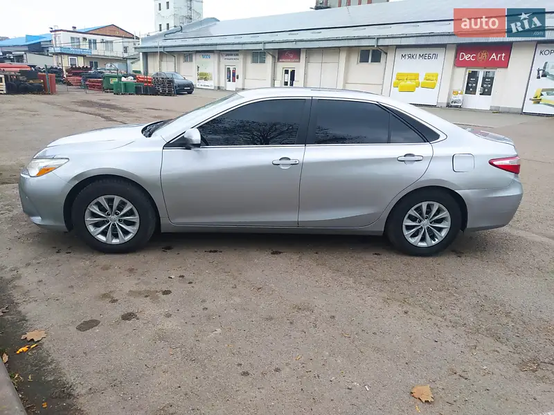2015 toyota camry