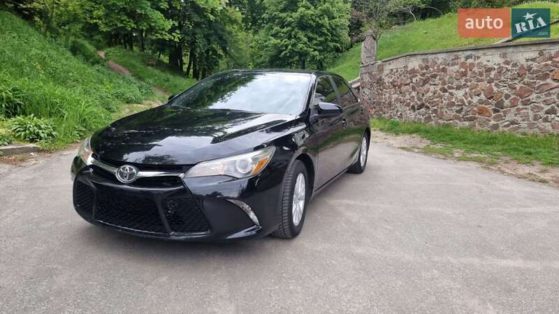 2015 toyota camry
