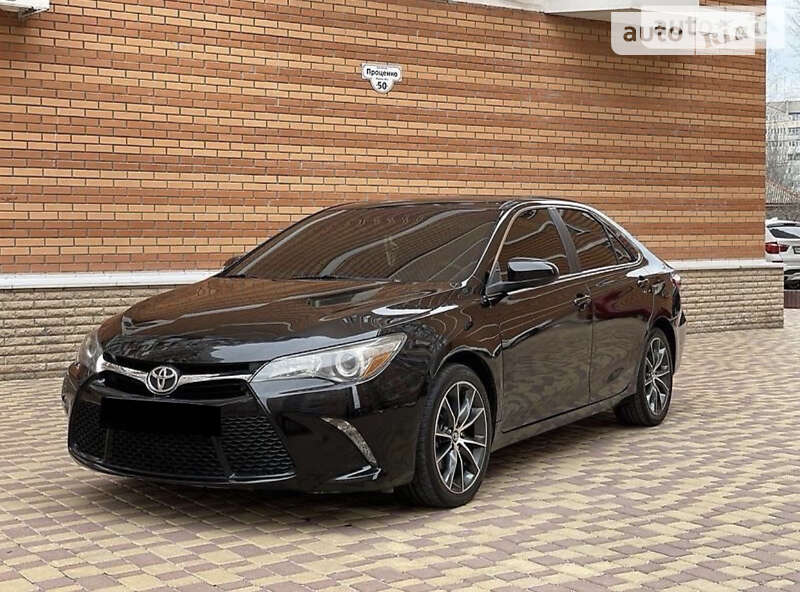 2015 toyota camry