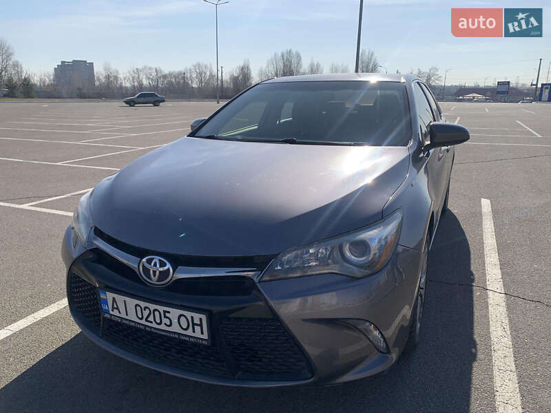 2015 toyota camry