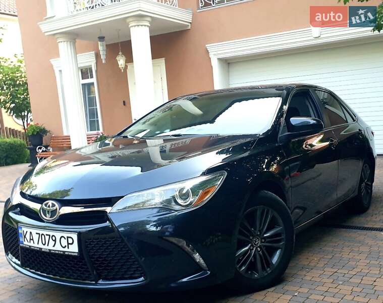 2015 toyota camry
