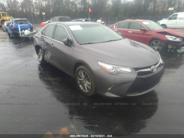 2016 toyota camry