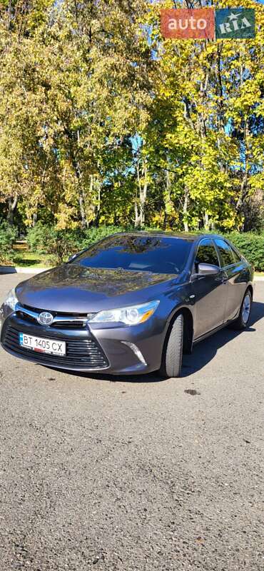 2016 toyota camry