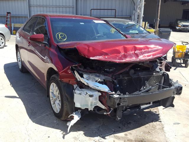 2016 toyota camry le