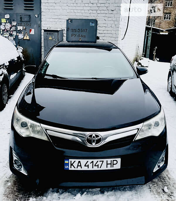 2012 toyota camry