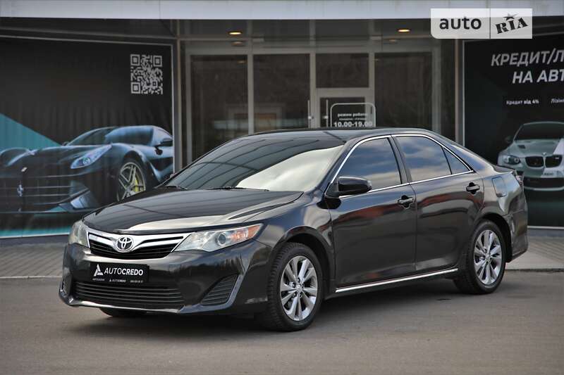 2011 toyota camry