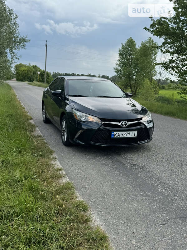 2015 toyota camry