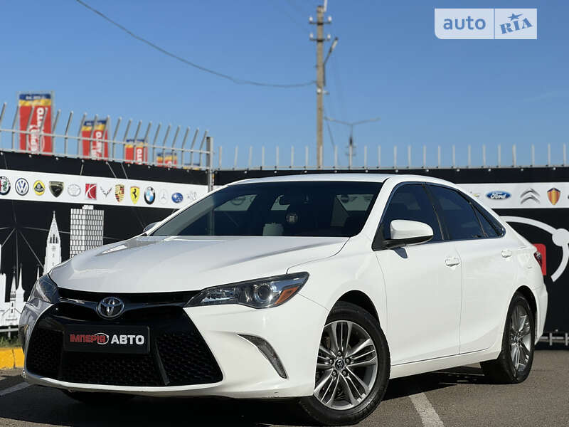 2015 toyota camry