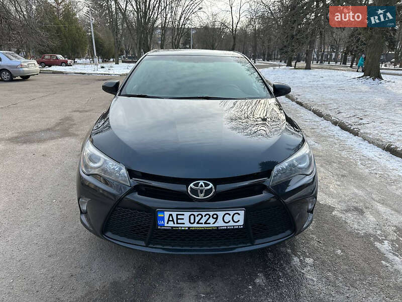 2015 toyota camry
