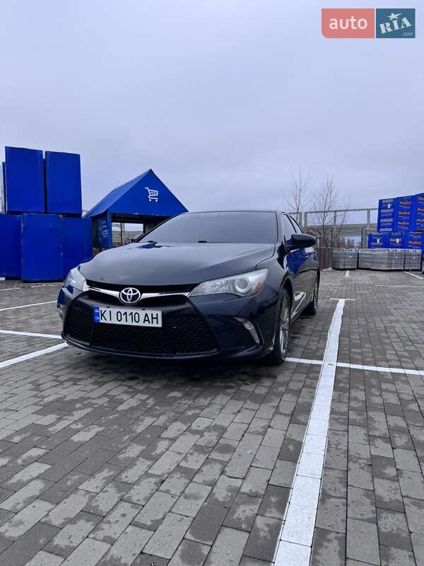 2015 toyota camry