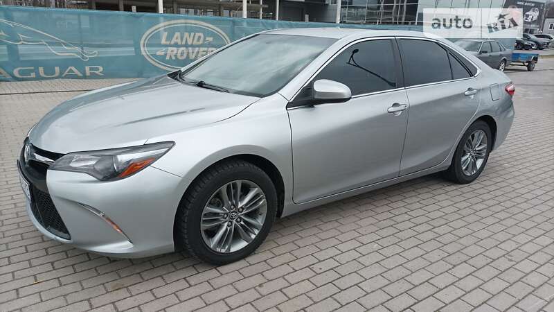 2017 toyota camry