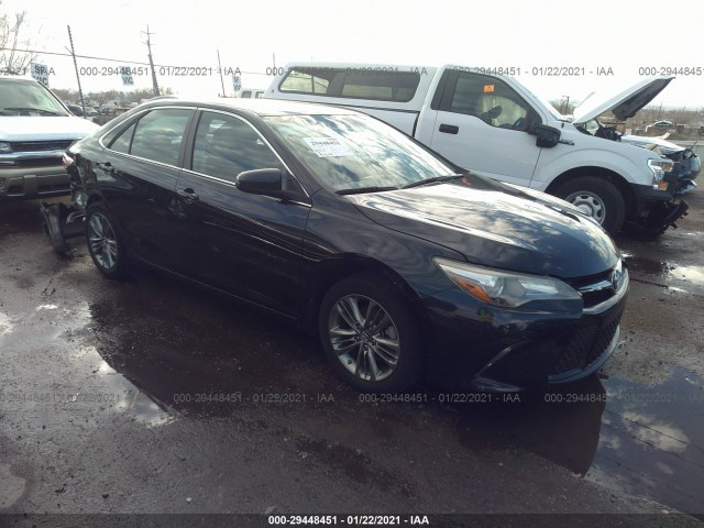 2016 toyota camry