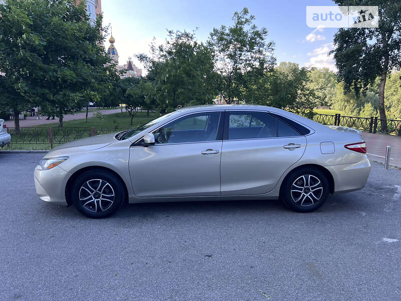 2017 toyota camry