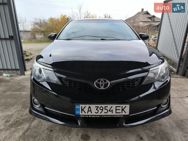 2013 toyota camry