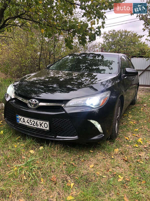 2015 toyota camry