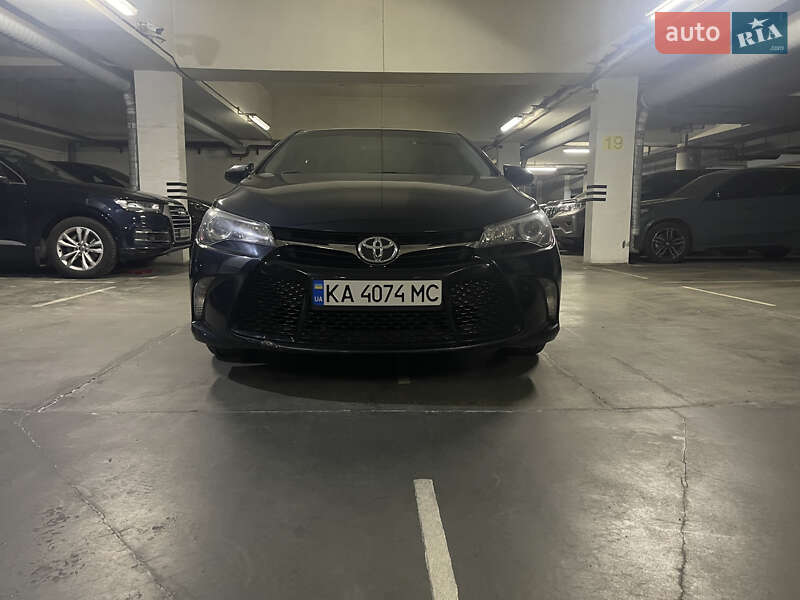 2015 toyota camry