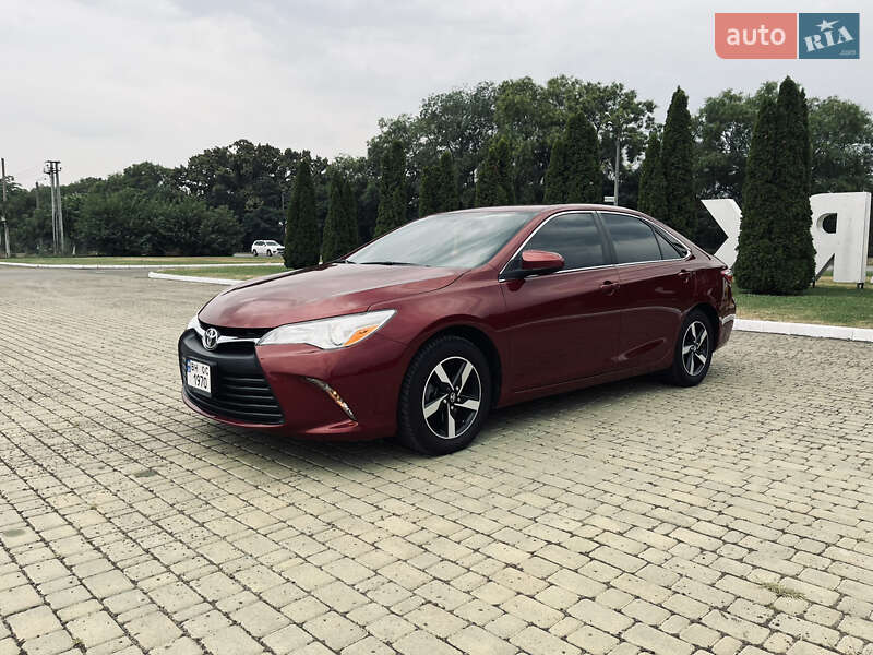 2015 toyota camry