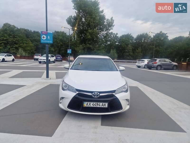 2017 toyota camry