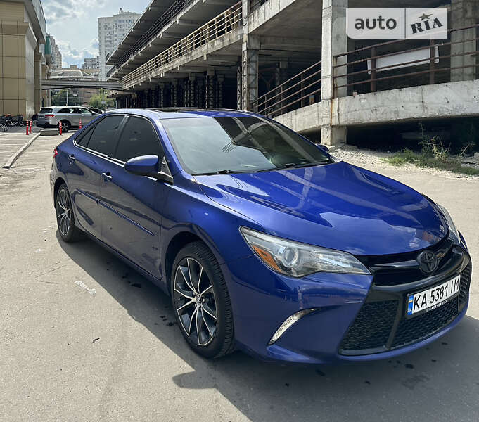 2015 toyota camry