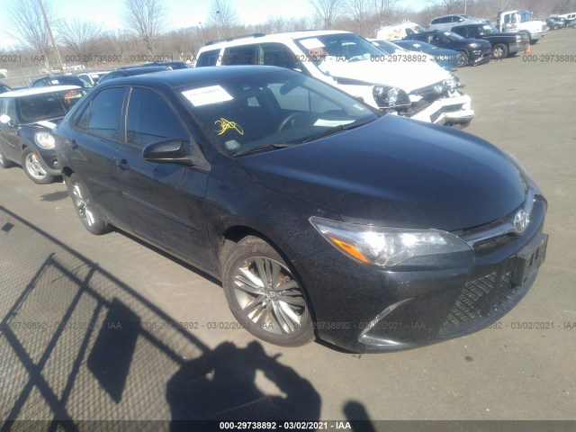 2016 toyota camry